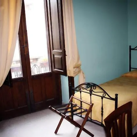 ソレッラ ルナ シラクーサ