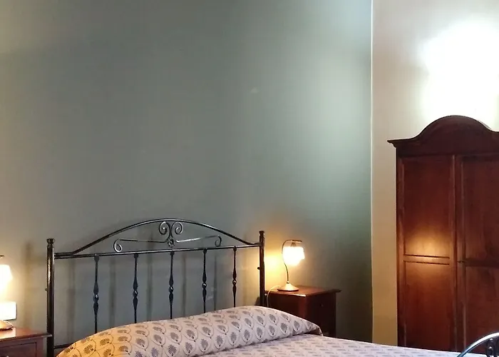 Sorella Luna Syracuse