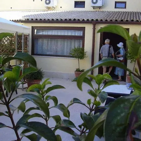 Bed & Breakfast Sorella Luna 4*